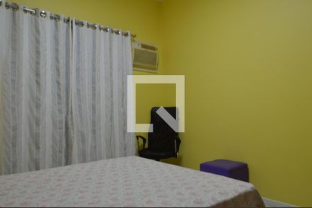 Casa de condomínio à venda com 164m², 3 quartos e 1 vagaQuarto 2