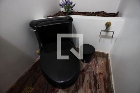 Casa para alugar com 350m², 3 quartos e 2 vagasDetalhes do lavabo