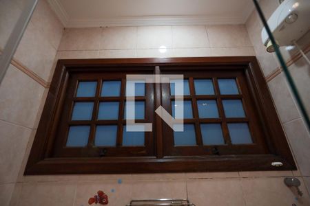 Casa para alugar com 350m², 3 quartos e 2 vagas2º andar - banheiro - janela