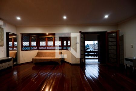 Casa para alugar com 350m², 3 quartos e 2 vagas2º andar - Suíte