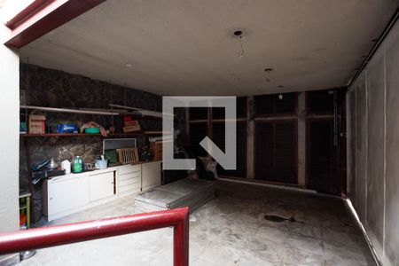 Casa para alugar com 350m², 3 quartos e 2 vagasTérreo - Garagem