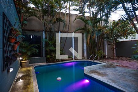 Casa para alugar com 350m², 3 quartos e 2 vagasPiscina / quintal