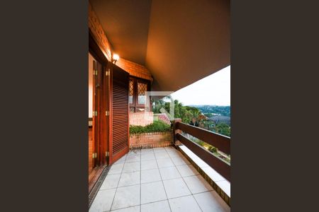 Casa para alugar com 350m², 3 quartos e 2 vagas2º andar - Suíte - varanda