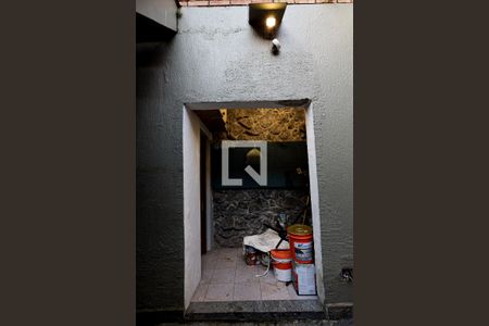 Casa para alugar com 350m², 3 quartos e 2 vagasDepósito