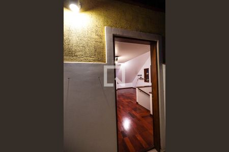 Casa para alugar com 350m², 3 quartos e 2 vagas3º andar - Sacada