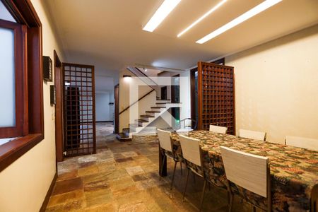 Casa para alugar com 350m², 3 quartos e 2 vagasSala de jantar