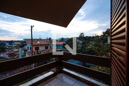 Casa para alugar com 350m², 3 quartos e 2 vagas2º andar - Suíte - varanda - vista