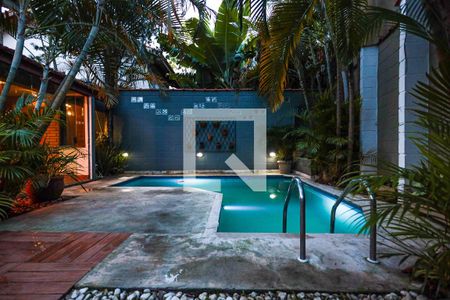 Casa para alugar com 350m², 3 quartos e 2 vagasPiscina / quintal