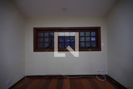 Casa para alugar com 350m², 3 quartos e 2 vagas2º andar - Quarto 3 - detalhes