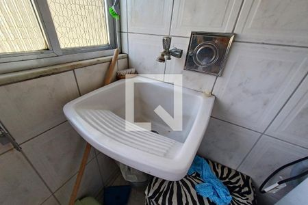 Apartamento à venda com 71m², 2 quartos e 1 vaga Apartamento à venda com 71m², 2 quartos e 1 vagaÁrea de serviço