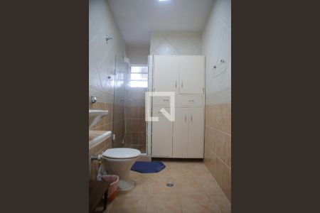 Apartamento para alugar com 90m², 2 quartos e sem vagaBanheiro
