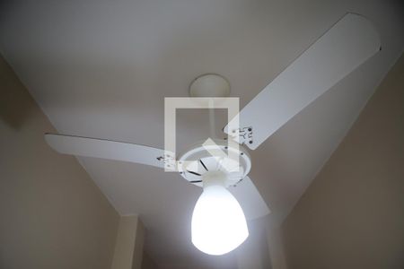 Apartamento para alugar com 90m², 2 quartos e sem vagaQuarto de serviço