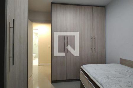 Apartamento à venda com 75m², 2 quartos e 1 vaga Apartamento à venda com 75m², 2 quartos e 1 vagaQuarto 2 - Armários