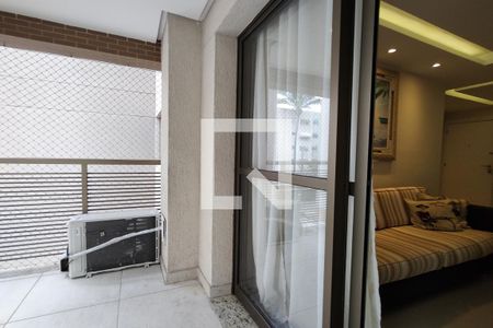 Apartamento à venda com 75m², 2 quartos e 1 vaga Apartamento à venda com 75m², 2 quartos e 1 vagaVaranda da Sala