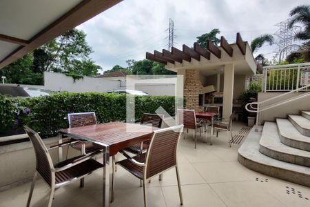 Apartamento à venda com 75m², 2 quartos e 1 vaga Apartamento à venda com 75m², 2 quartos e 1 vagaÁrea comum - Churrasqueira