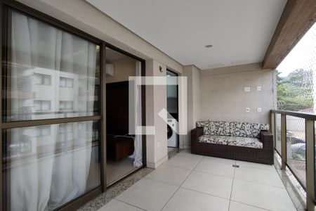 Apartamento à venda com 75m², 2 quartos e 1 vaga Apartamento à venda com 75m², 2 quartos e 1 vagaVaranda da Sala