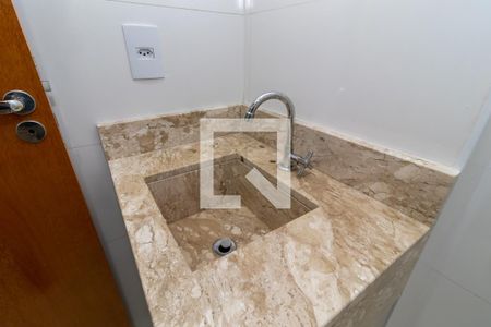 Apartamento para alugar com 38m², 1 quarto e sem vaga Apartamento para alugar com 38m², 1 quarto e sem vagaBanheiro