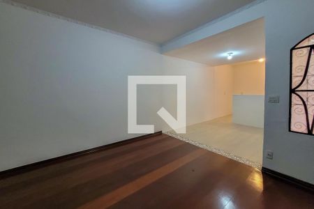 Casa à venda com 212m², 3 quartos e 2 vagasSala de Jantar