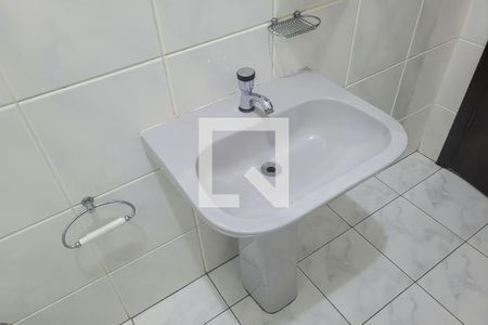 Casa à venda com 212m², 3 quartos e 2 vagasBanheiro da Suíte