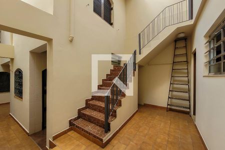 Casa à venda com 212m², 3 quartos e 2 vagasEdícula