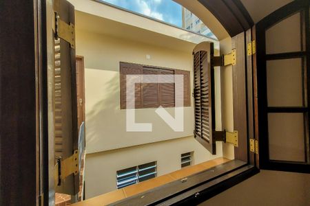 Casa à venda com 212m², 3 quartos e 2 vagasVista do Quarto 2