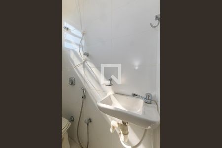 Apartamento à venda com 64m², 2 quartos e 1 vaga Apartamento à venda com 64m², 2 quartos e 1 vagaBanheiro da Suíte