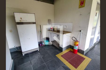 Apartamento à venda com 64m², 2 quartos e 1 vaga Apartamento à venda com 64m², 2 quartos e 1 vagaÁrea comum - Salão de festas
