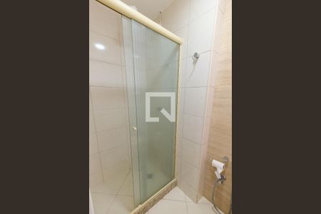 Apartamento à venda com 64m², 2 quartos e 1 vaga Apartamento à venda com 64m², 2 quartos e 1 vagaBanheiro Corredor