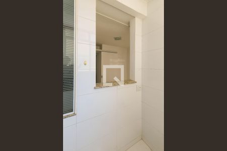 Apartamento à venda com 64m², 2 quartos e 1 vaga Apartamento à venda com 64m², 2 quartos e 1 vagaÁrea de Serviço