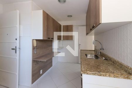 Apartamento à venda com 64m², 2 quartos e 1 vaga Apartamento à venda com 64m², 2 quartos e 1 vagaCozinha