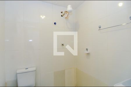 Banheiro de kitnet/studio para alugar com 1 quarto, 34m² em Centro, Guarulhos