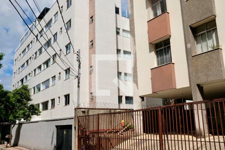 Apartamento à venda com 105m², 3 quartos e 2 vagasSacada