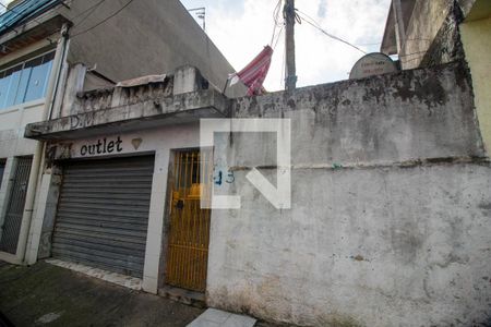 Casa à venda com 100m², 2 quartos e 1 vagaFachada