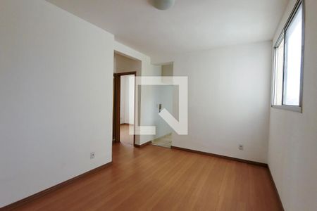 Sala de apartamento à venda com 2 quartos, 45m² em Santa Maria, Contagem