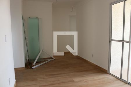 Sala de apartamento para alugar com 3 quartos, 69m² em Ponte Grande, Guarulhos