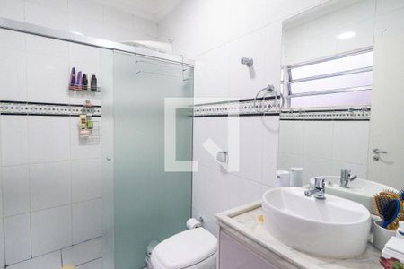 Casa à venda com 116m², 3 quartos e 2 vagasBanheiro