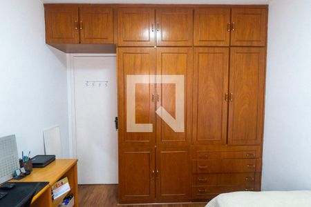 Casa à venda com 116m², 3 quartos e 2 vagasQuarto 2 - Armários