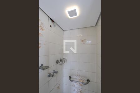 Apartamento à venda com 76m², 2 quartos e 1 vaga Apartamento à venda com 76m², 2 quartos e 1 vagaBanheiro