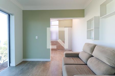 Sala 2 de apartamento para alugar com 2 quartos, 68m² em Rebouças, Curitiba