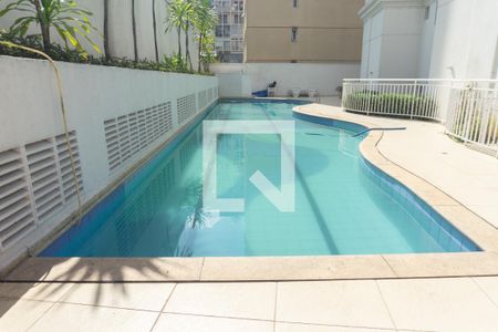 Apartamento para alugar com 52m², 2 quartos e 1 vagaÁrea comum - Piscina