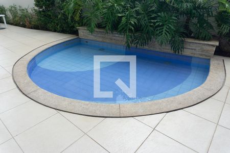 Apartamento para alugar com 52m², 2 quartos e 1 vagaÁrea comum - Piscina