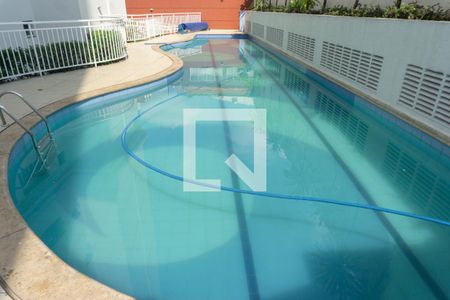 Apartamento para alugar com 52m², 2 quartos e 1 vagaÁrea comum - Piscina