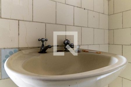 Apartamento à venda com 130m², 2 quartos e sem vagaBanheiro - Torneira