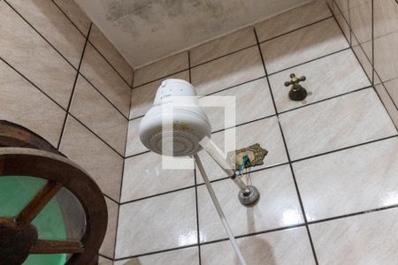 Casa à venda com 428m², 7 quartos e 4 vagasChuveiro