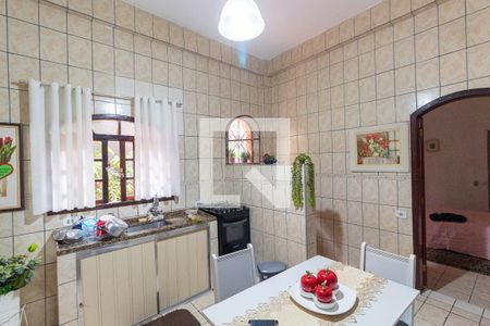 Casa à venda com 428m², 7 quartos e 4 vagasCozinha 2