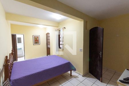 Casa à venda com 428m², 7 quartos e 4 vagasQuarto Suíte 2