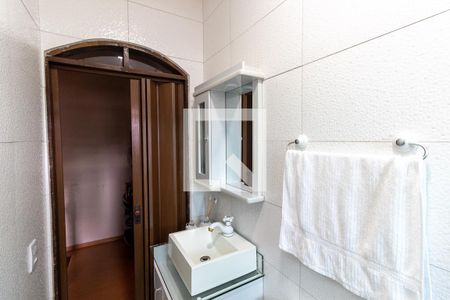 Casa à venda com 428m², 7 quartos e 4 vagasBanheiro 4