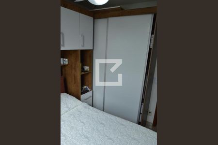 Apartamento à venda com 82m², 3 quartos e 1 vagaQuarto 2