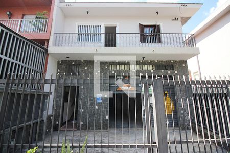 Fachada  de casa para alugar com 2 quartos, 350m² em Taboão, São Bernardo do Campo