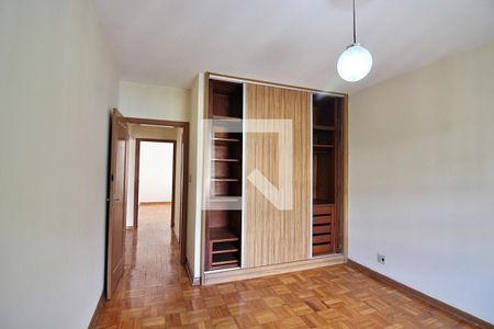 Quarto 1 de casa para alugar com 2 quartos, 350m² em Taboão, São Bernardo do Campo